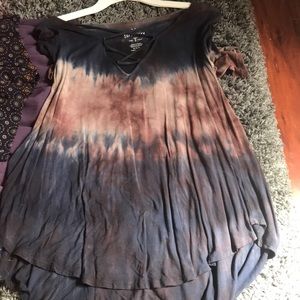 half sleeved american eagle top